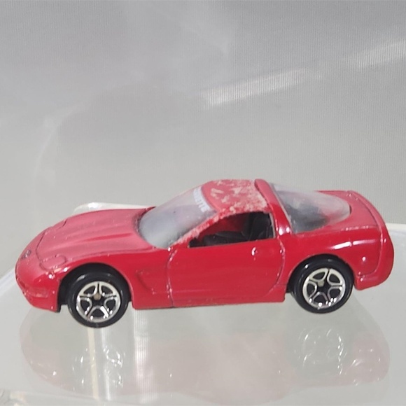 Vintage Red 1997 Chevrolet Corvetter C5 Matchbox w/Box - Picture 2 of 4
